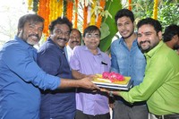 Okka Ammayi Thappa Movie Opening
